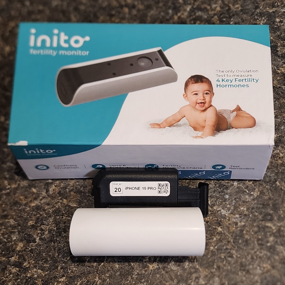Inito Fertility Monitor with IPhone 15 Pro clip
